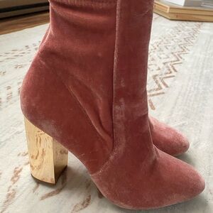 ALDO Velvet Ankle Heel Boots - Pink With Gold Heel Size 9 - Flaw on Inside